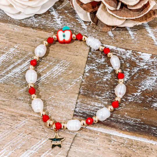 Pearl-Apple-Bracelet