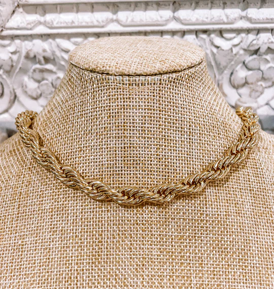 Catalina-Gold-Tone-Twist-Necklace