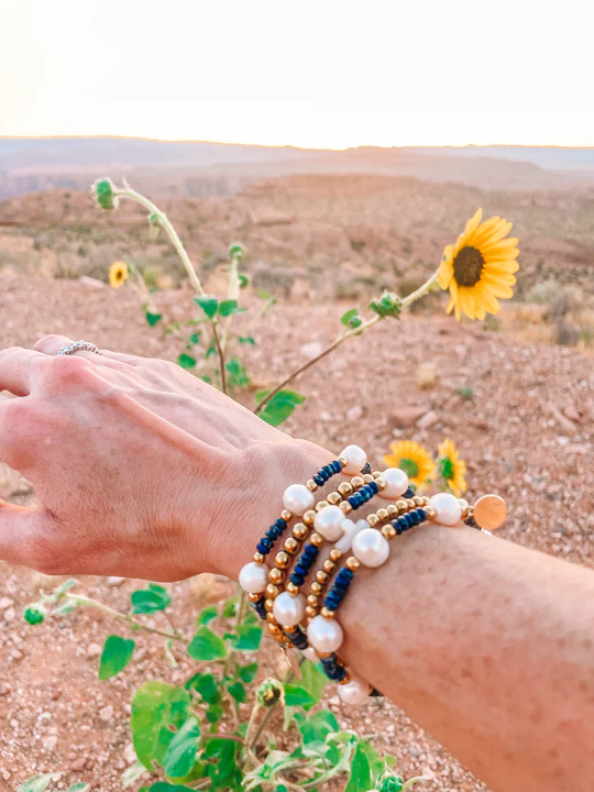 Daisy-in-the-Desert-Set