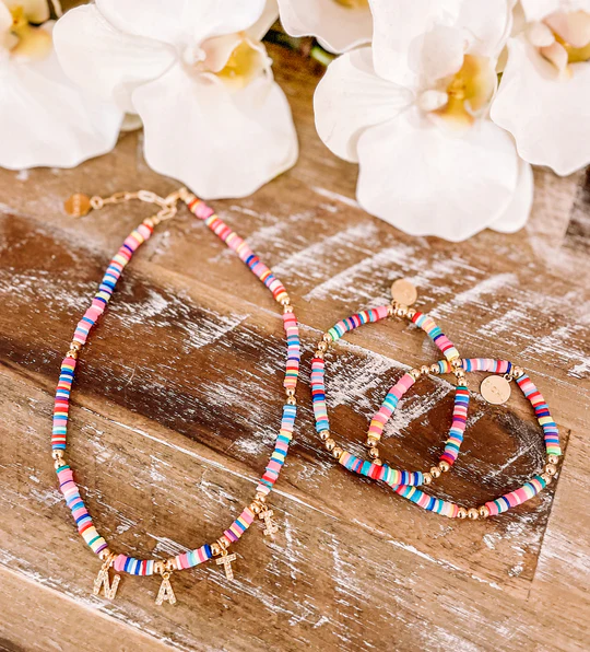 “Nati-Rainbow-Name-Necklace-with-Hanging-Letters