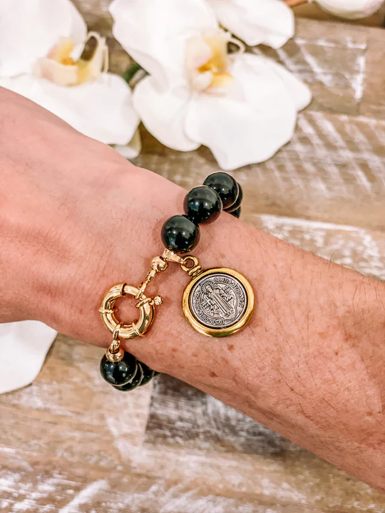 Tammy-Black-Onyx-Bracelet-with-Saint-Benedict