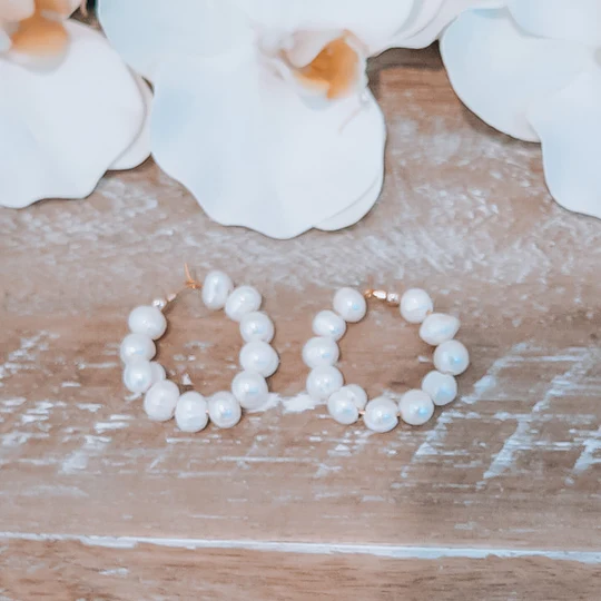 Fresh-Water-Pearl-Hoops